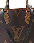 Reverse Monogram Giant Onthego MM