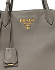 Vitello Daino Zippered Tote Argilla