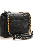 Lambskin Quilted Medium CHNL 19 Flap Black