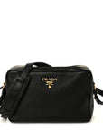 Vitello Daino Medium Double Zip Shoulder Bag Black