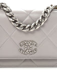 Lambskin Quilted CHNL 19 Wallet On Chain WOC Grey