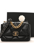 Lambskin Quilted Medium CHNL 19 Flap Black