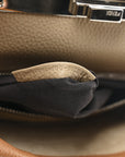 Cuoio Romano Selleria Bi-Color Large Peekaboo Iconic Satchel Mou Deserto