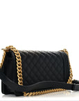 Caviar Quilted Medium Boy Flap Black