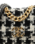 Tweed Quilted Medium CHNL 19 Flap Black Ecru White