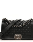 Caviar Quilted Medium Boy Flap Black