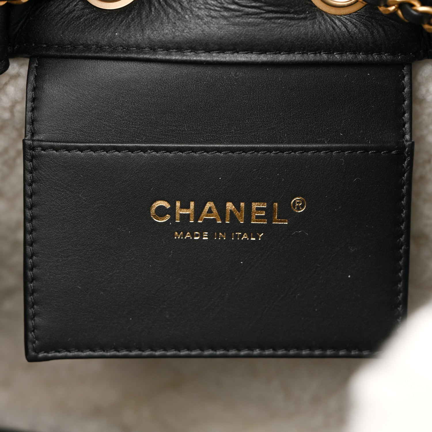 Crumpled Sheepskin Shearling Quilted Small CHNL 25 Handbag Black White