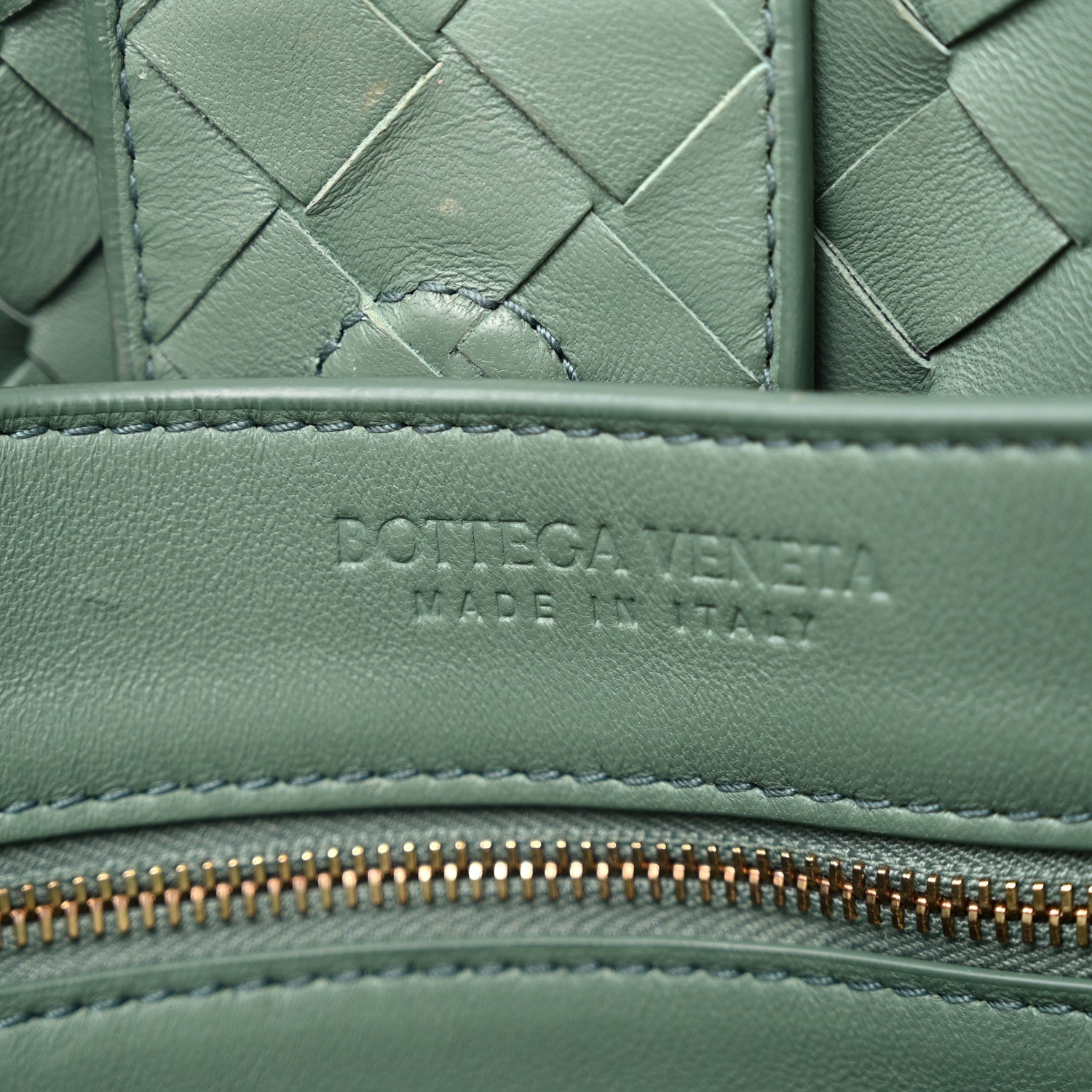 Nappa Intrecciato Medium Andiamo Shoulder Bag Aloe