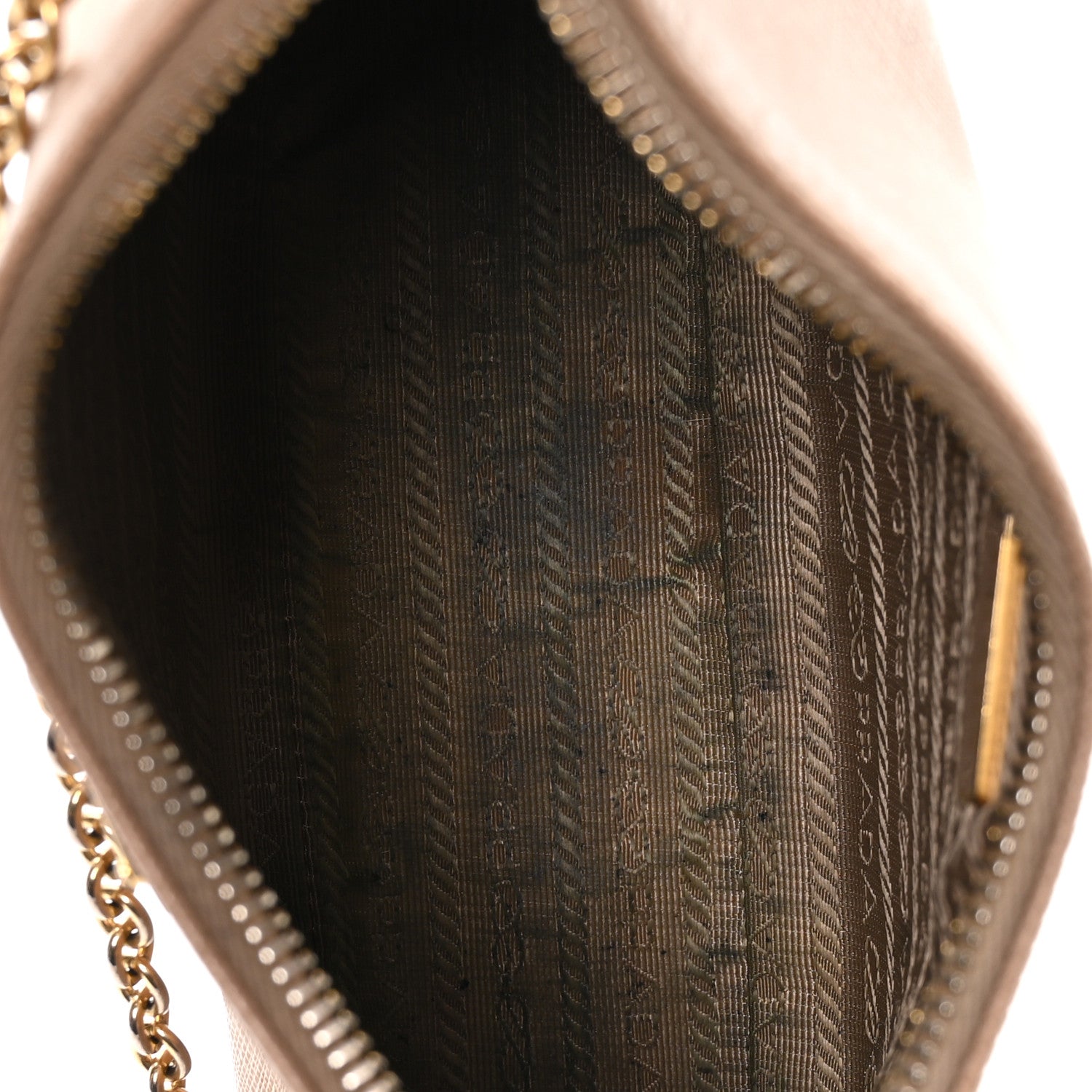 Saffiano Lux Re-Edition 2005 Shoulder Bag Cammeo