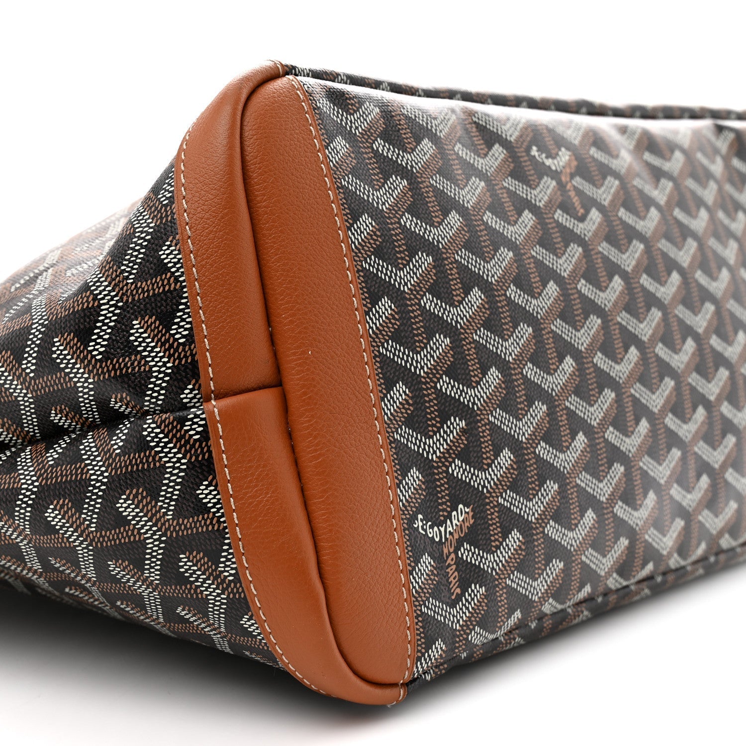 Goyardine Artois MM Black Gold