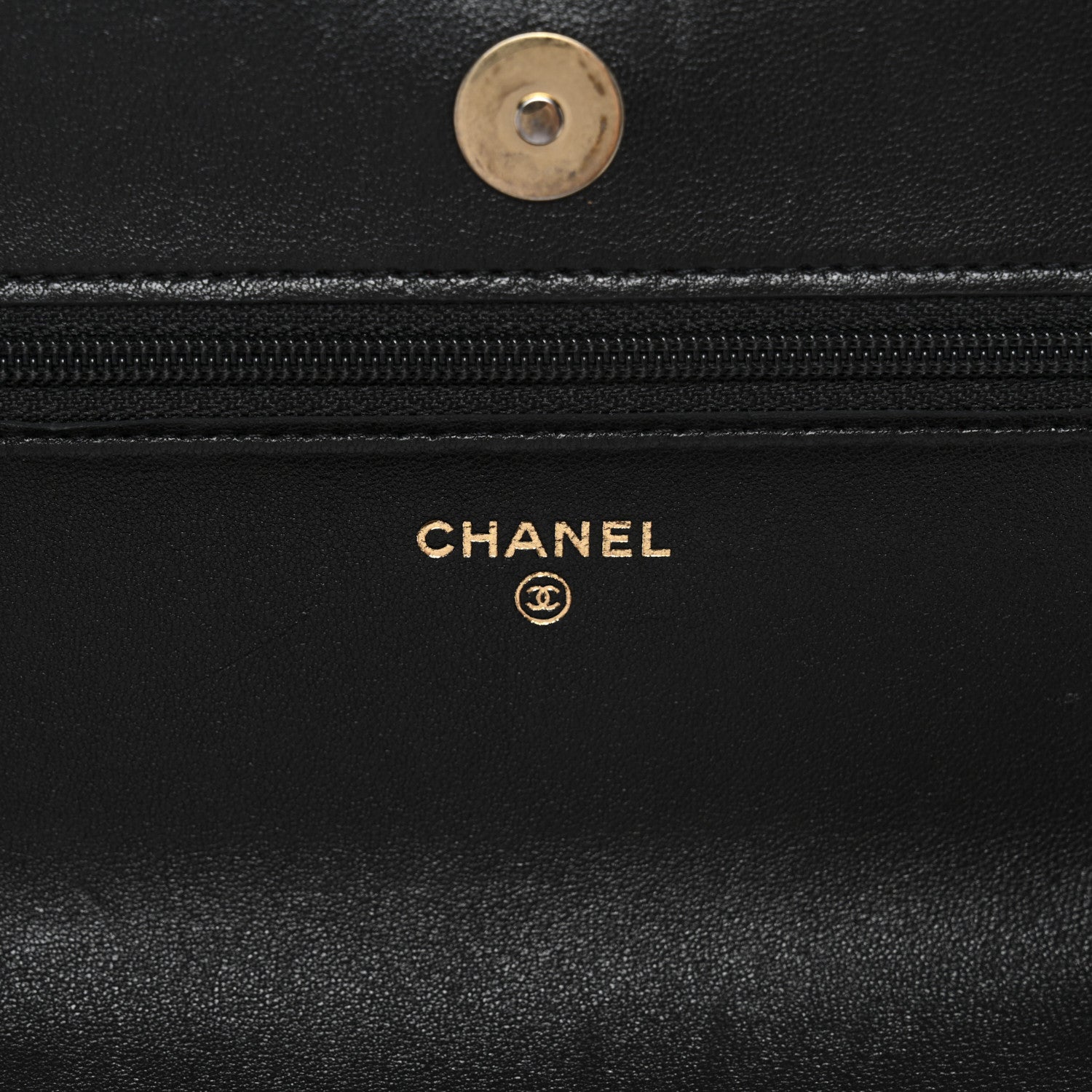 Lambskin Quilted CHNL 19 Wallet On Chain WOC Black