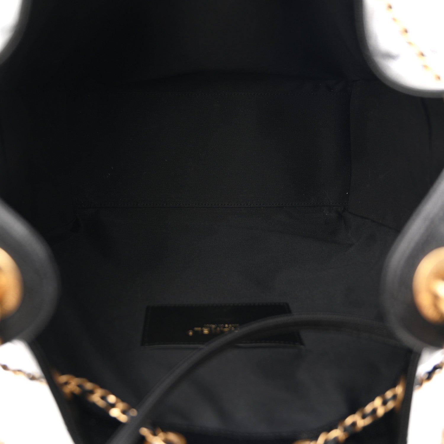Caviar Quilted Medium CHNL 25 Handbag Black