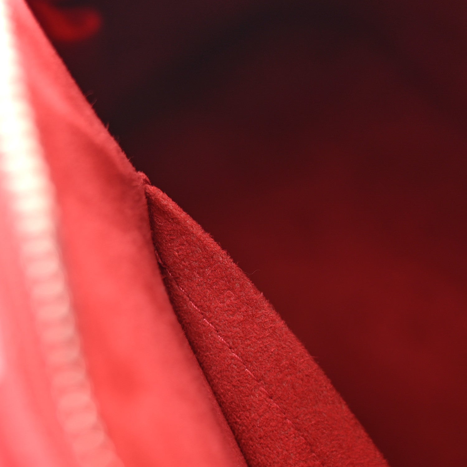 Epi Alma GM Carmine