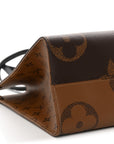 Reverse Monogram Giant Onthego MM