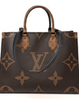 Reverse Monogram Giant Onthego MM