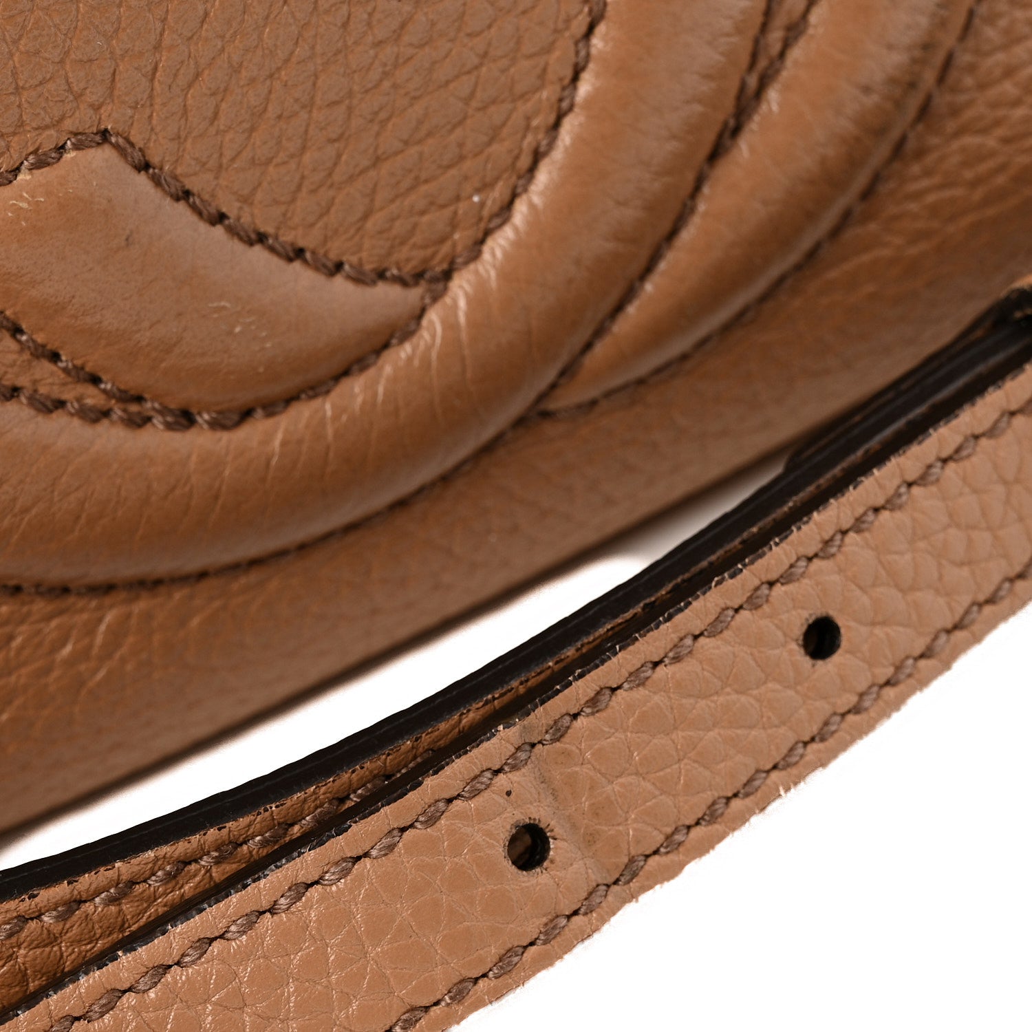 Pebbled Calfskin Small Soho Disco Bag Camelia