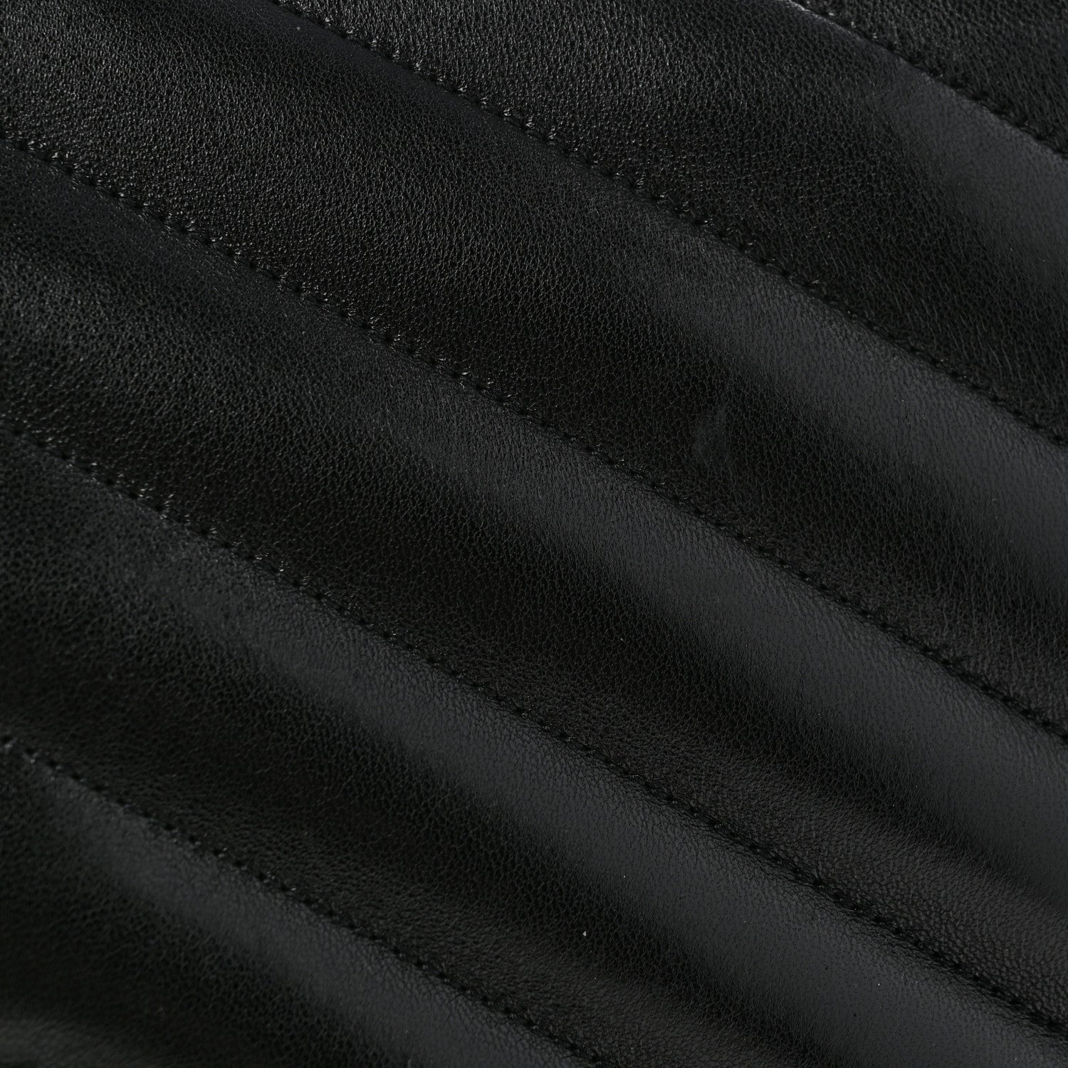 Lambskin Quilted Monogram Large Loulou Black