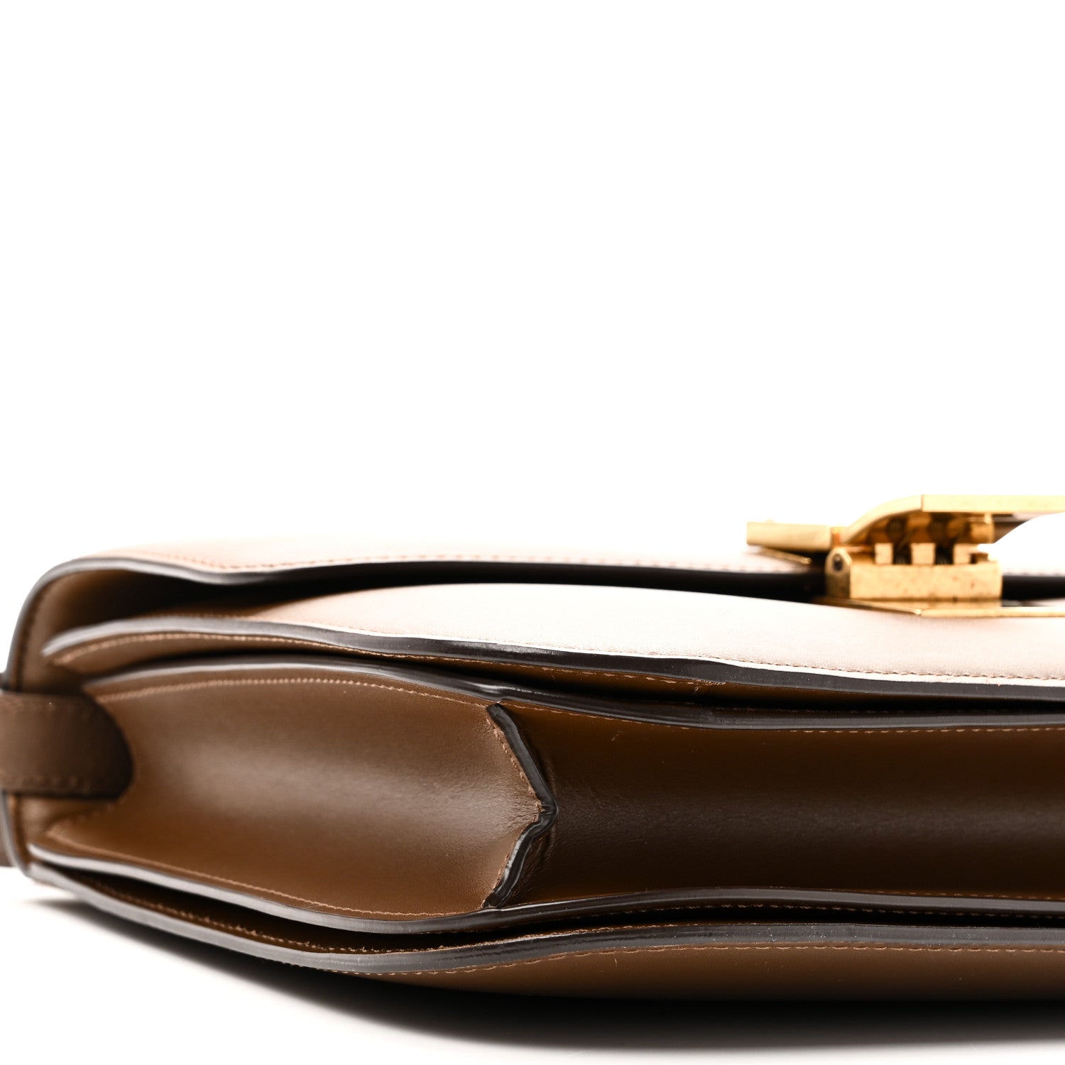 Box Calfskin Medium Classic Box Flap Bag Camel