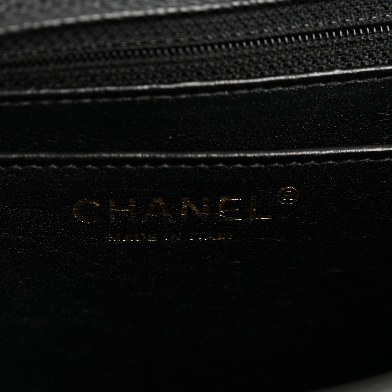 Caviar Maxi Single Flap Black