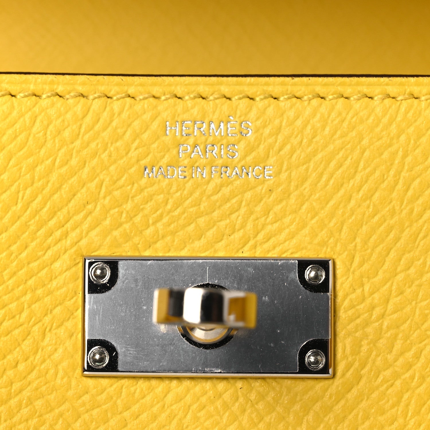Epsom Kelly Wallet To Go Jaune De Naples