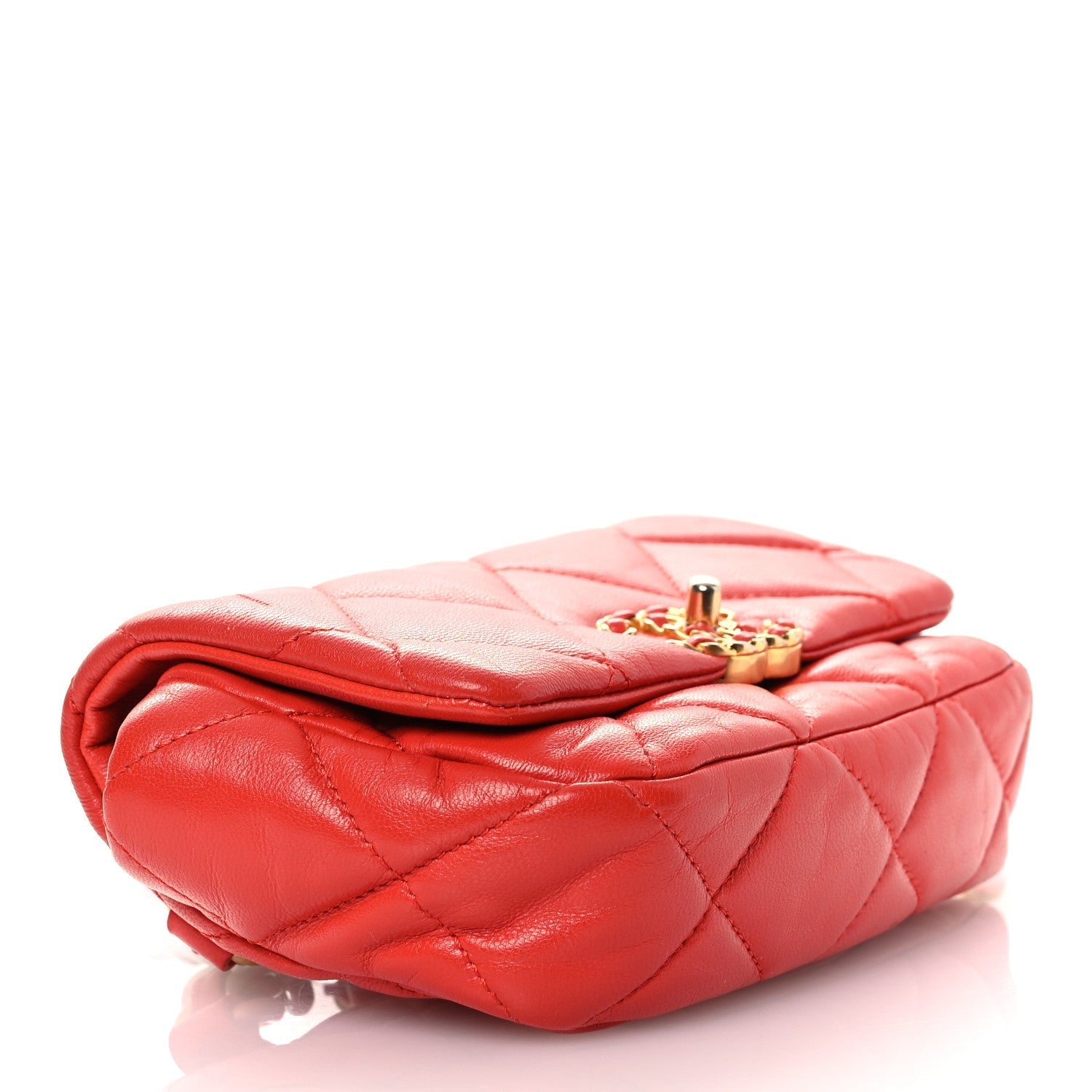 Lambskin Quilted CHNL 19 Waist Bag Red