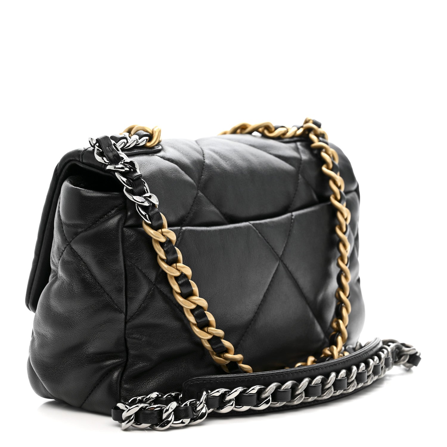 Lambskin Quilted Medium CHNL 19 Flap Black