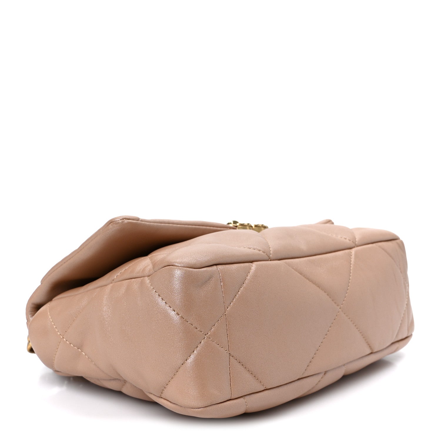 Shiny Lambskin Quilted Medium CHNL 19 Flap Beige