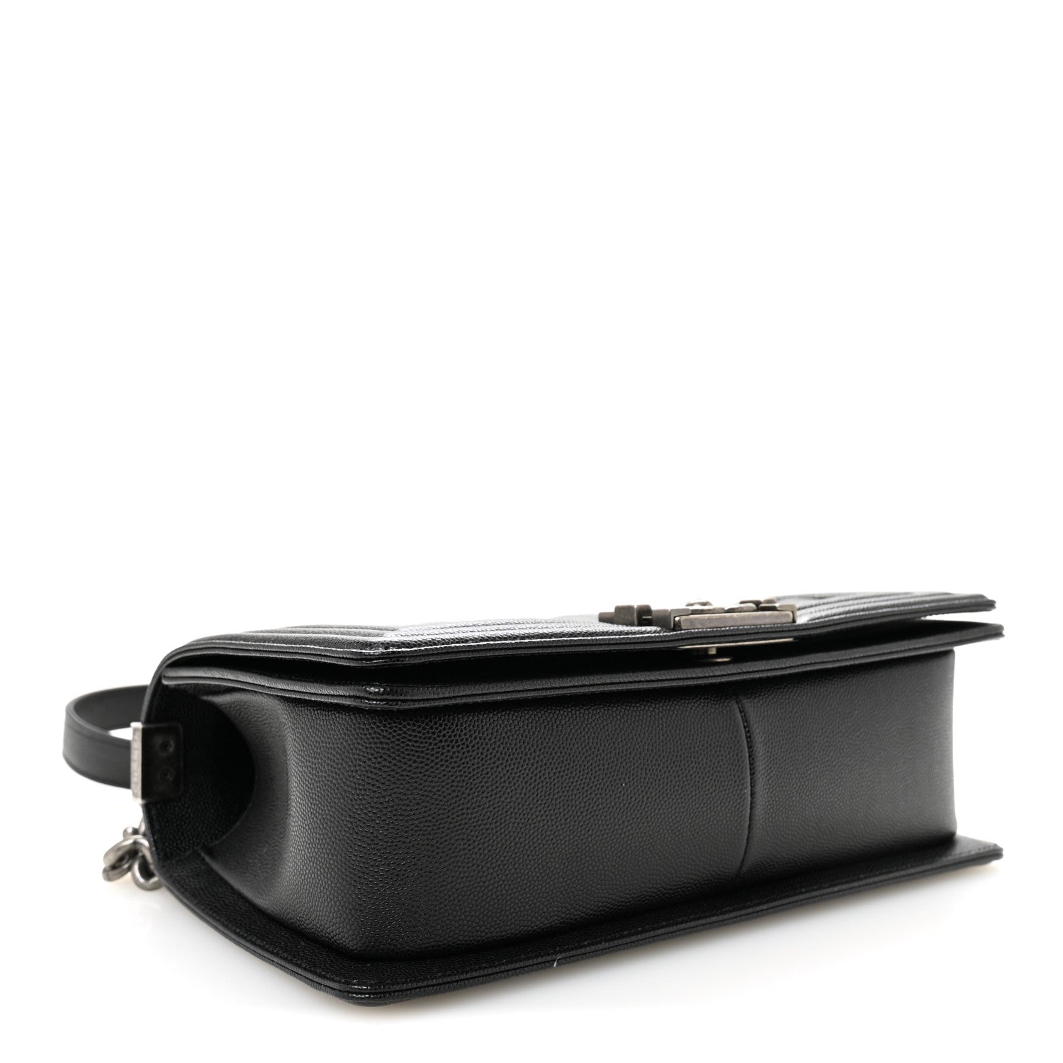 Caviar Quilted Medium Boy Flap Black