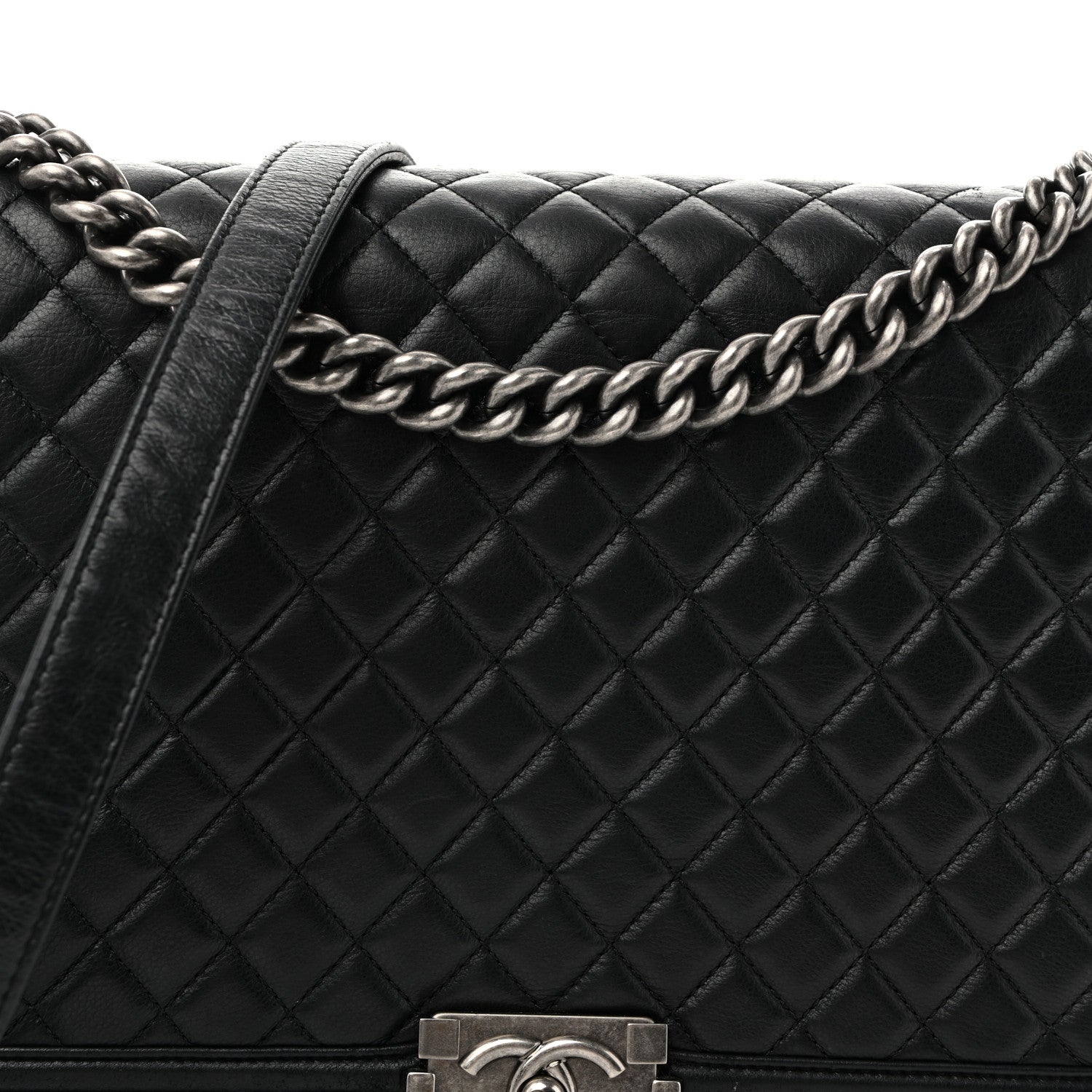 Calfskin Quilted Large Boy Flap Black