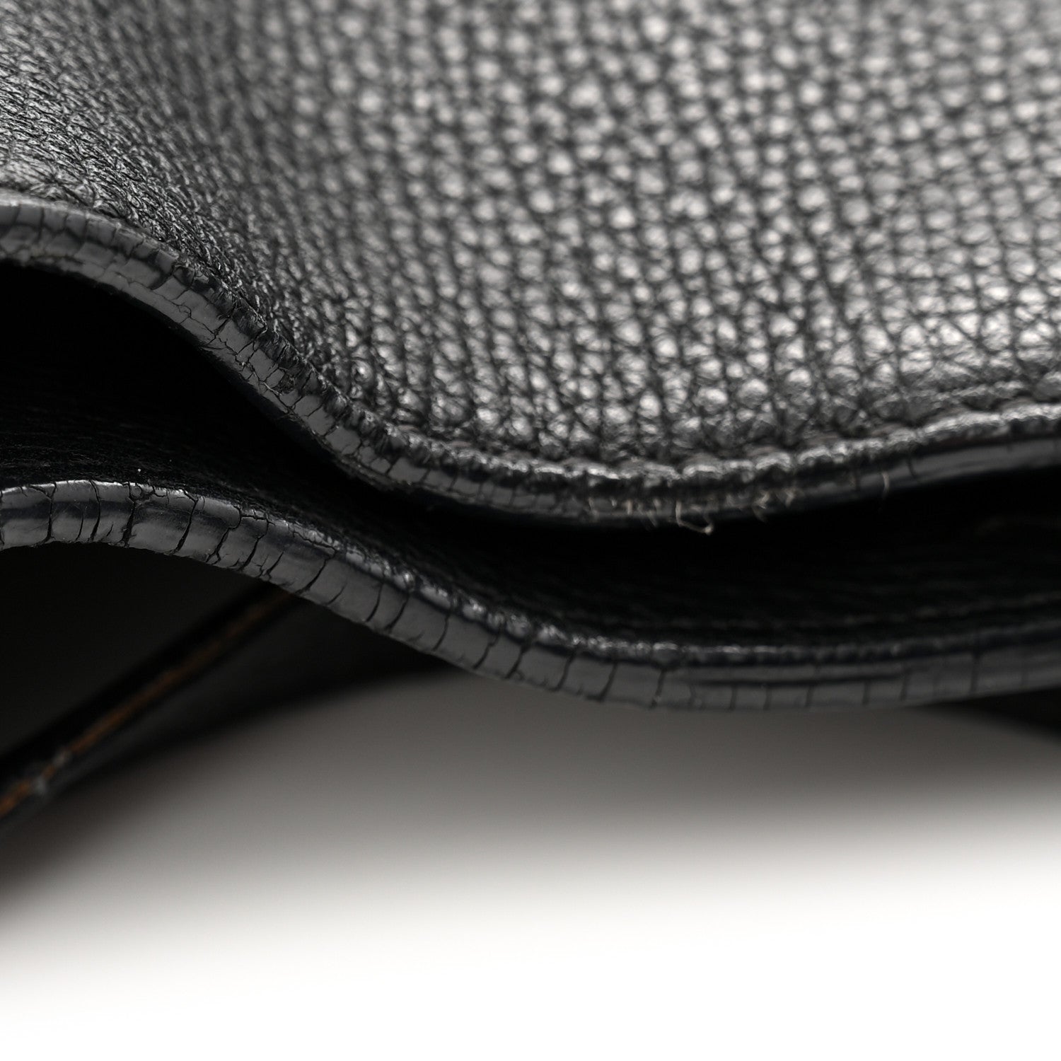 Grainy Calfskin House Check Small Canterbury Black