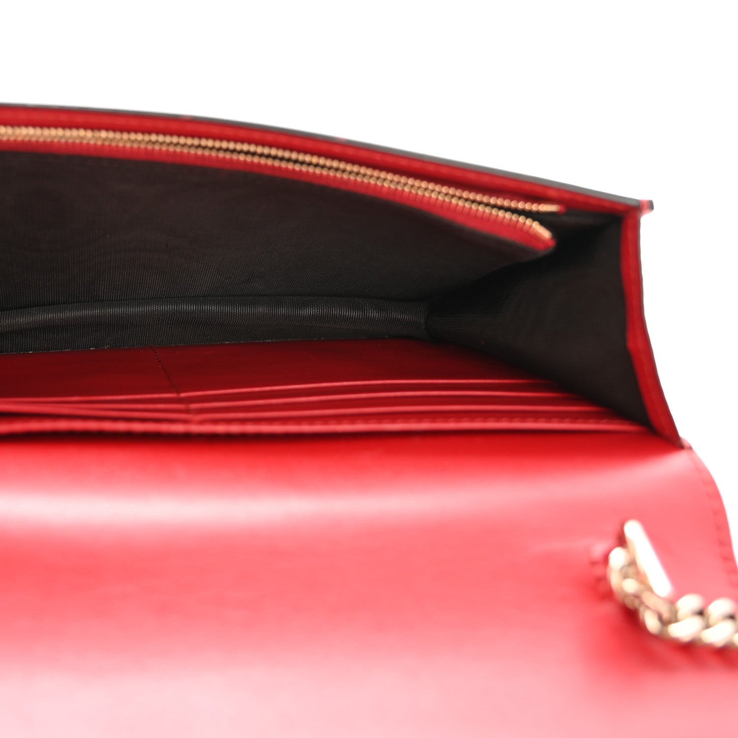GCCIssima Signature Bowy Chain Wallet Hibiscus Red