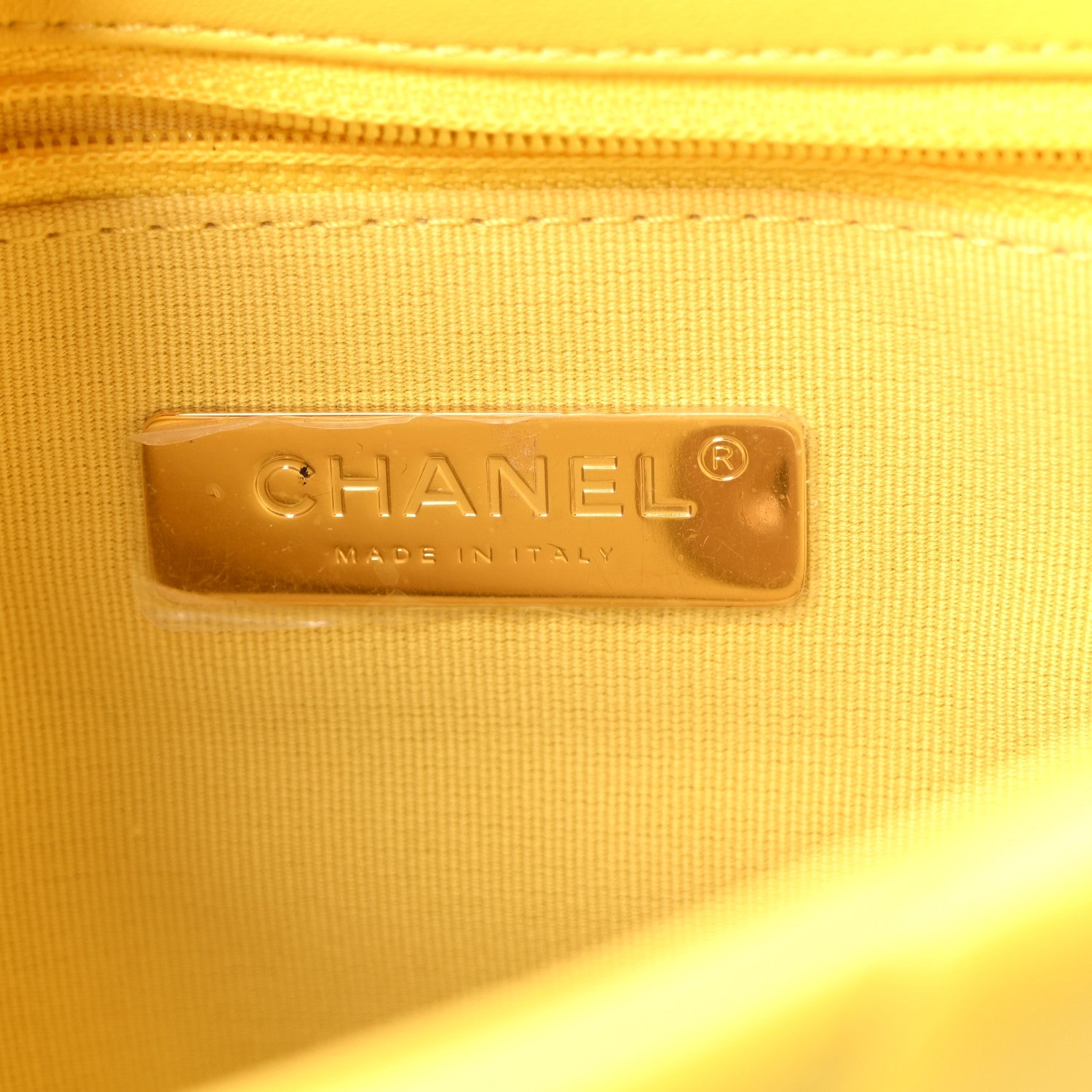 Lambskin Quilted Medium CHNL 19 Flap Yellow