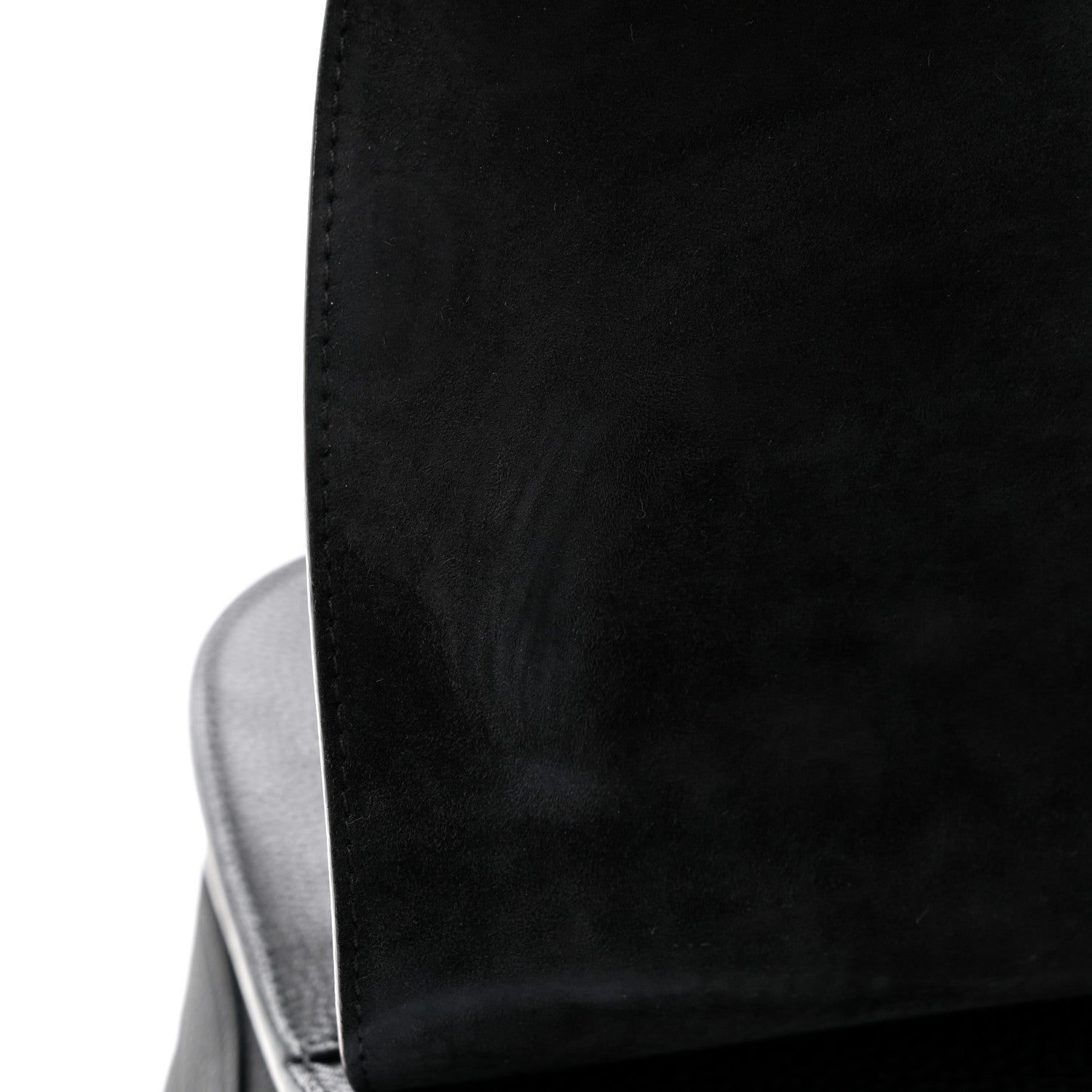 Grained Calfskin Large Bobby Flap Black