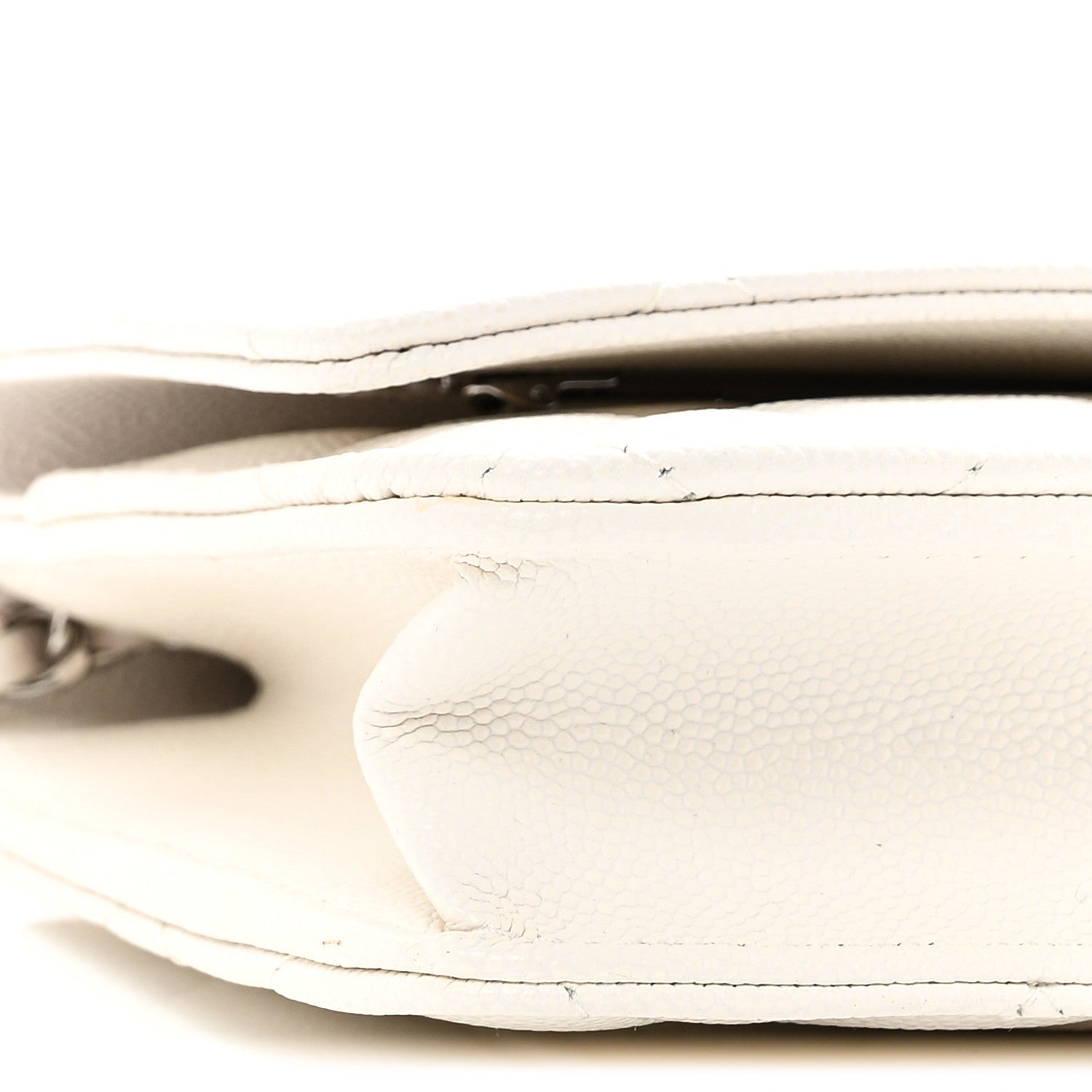 Caviar Quilted CHNL 19 Wallet On Chain WOC White Pink