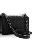 Caviar Quilted Medium Boy Flap Black