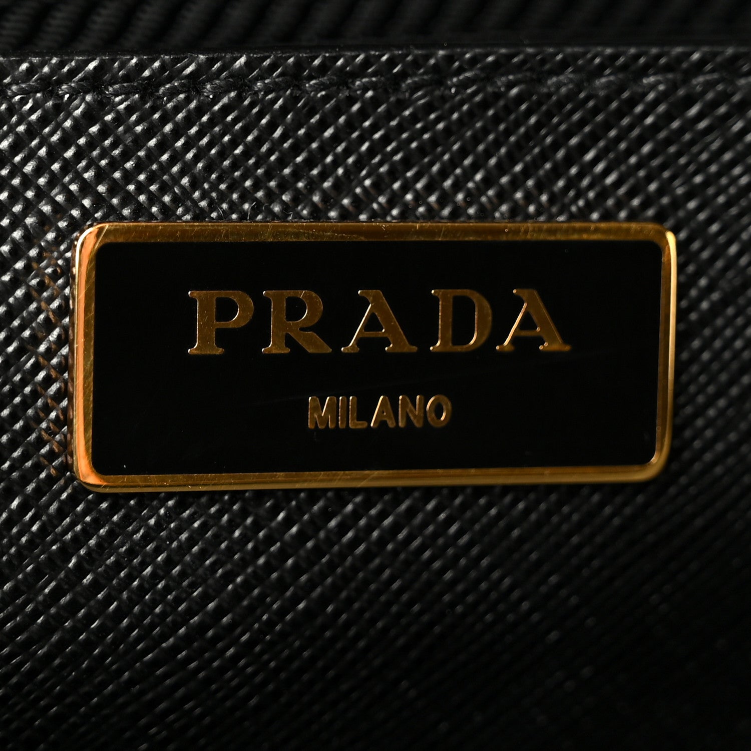 Saffiano Lux Large Galleria Double Zip Tote Black