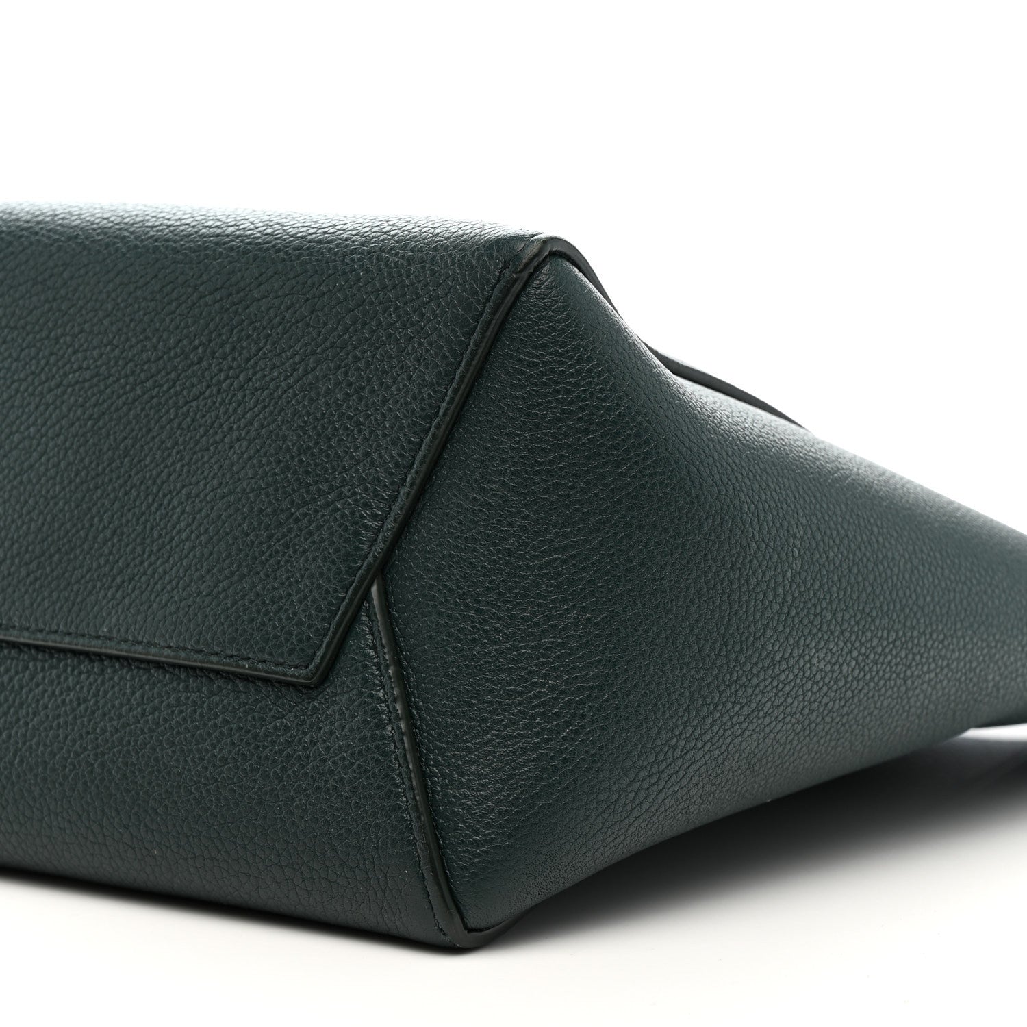 Soft Grained Calfskin Small Sangle Bucket Bag Amazone