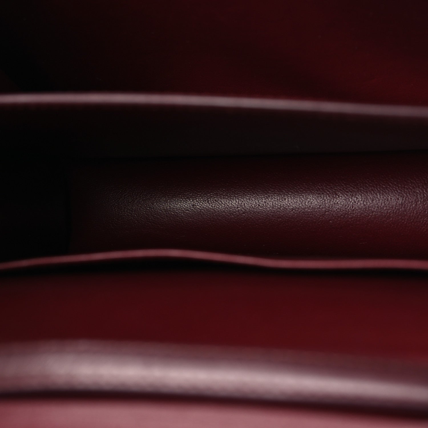 Box Calfskin Teen Classic Box Flap Bag Burgundy