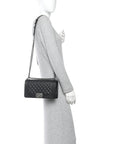 Caviar Quilted Medium Boy Flap Black