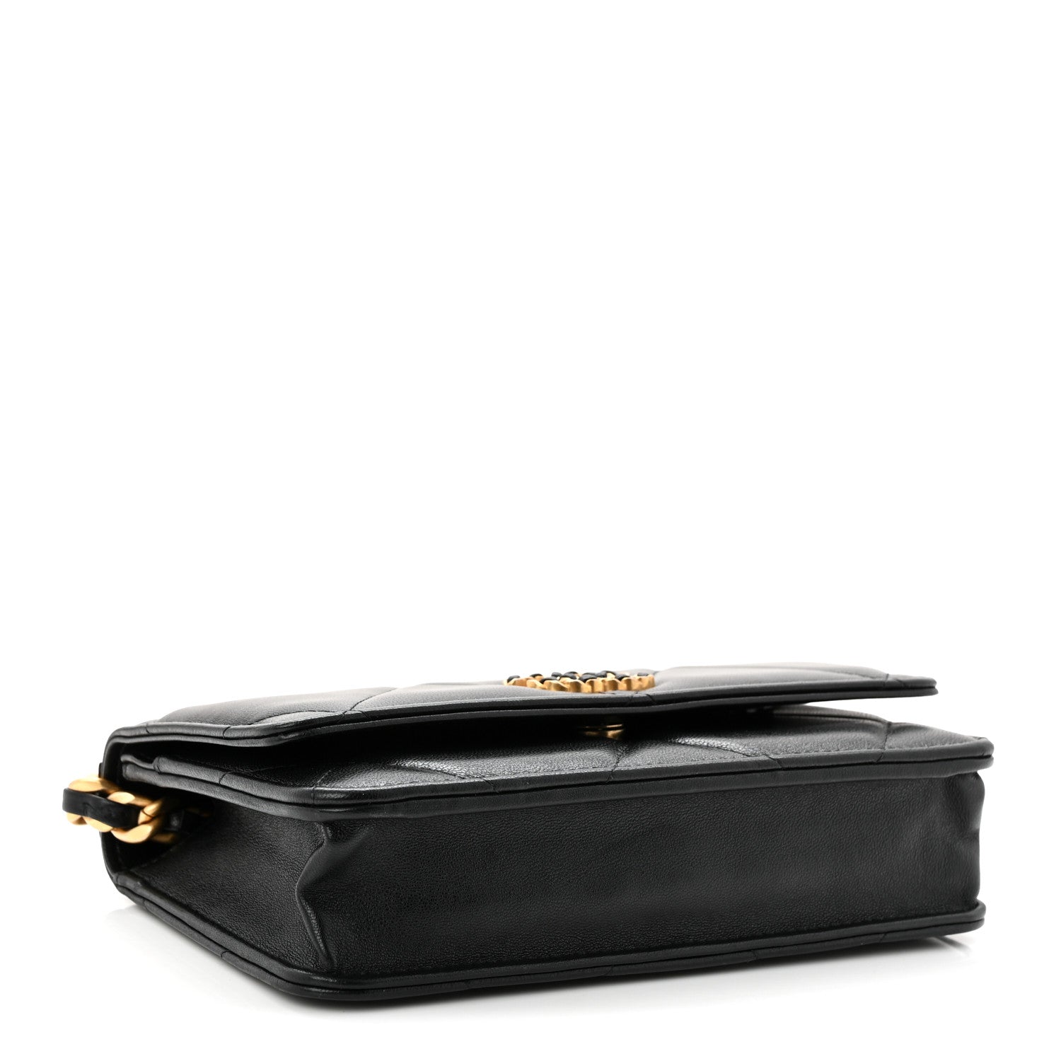 Lambskin Quilted CHNL 19 Wallet On Chain WOC Black
