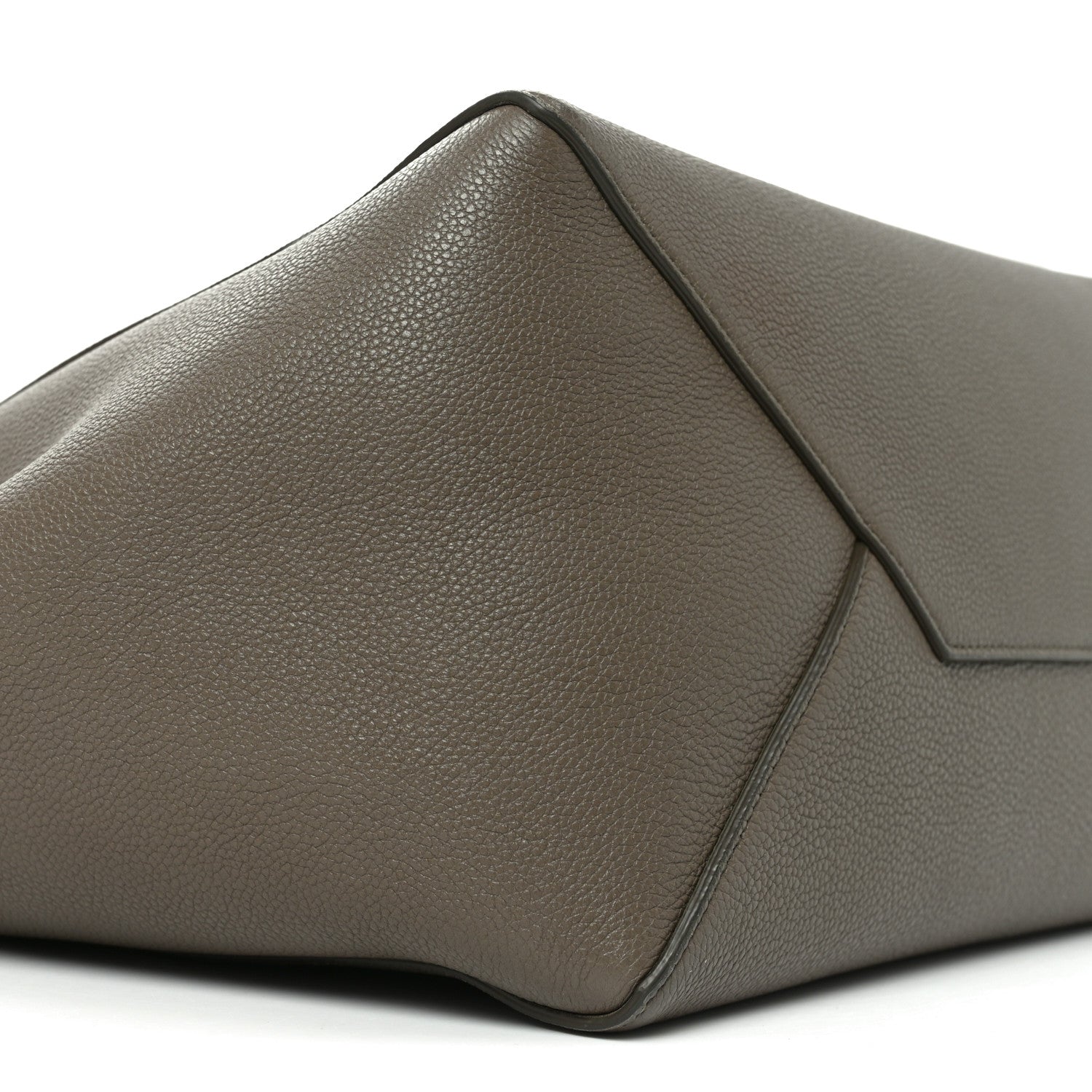 Soft Grained Calfskin Small Belt Cabas Phantom Taupe