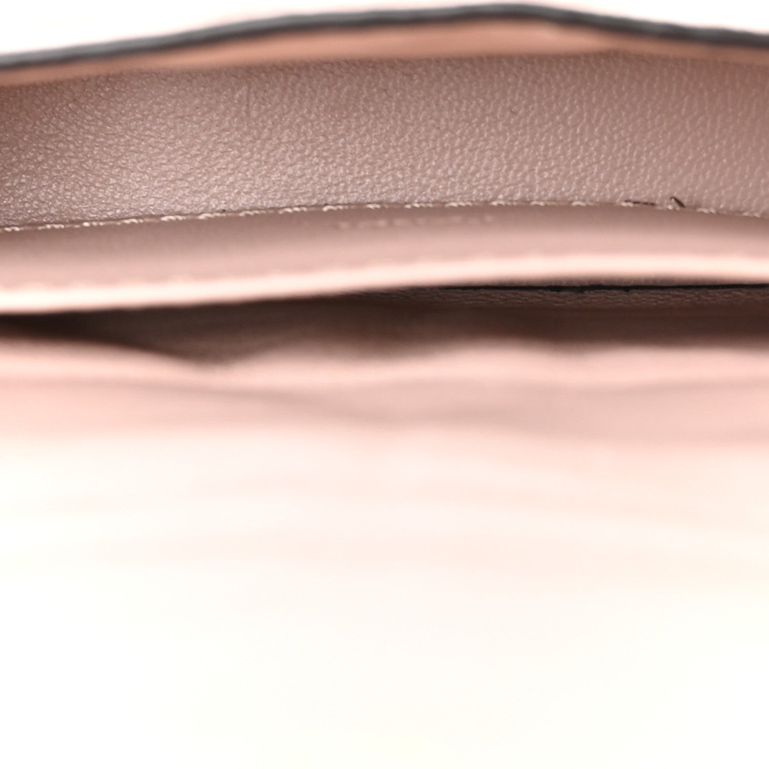 Nappa Matisse FF Embossed Nano Maxi Buckle Baguette Charm Rosa Quarzo