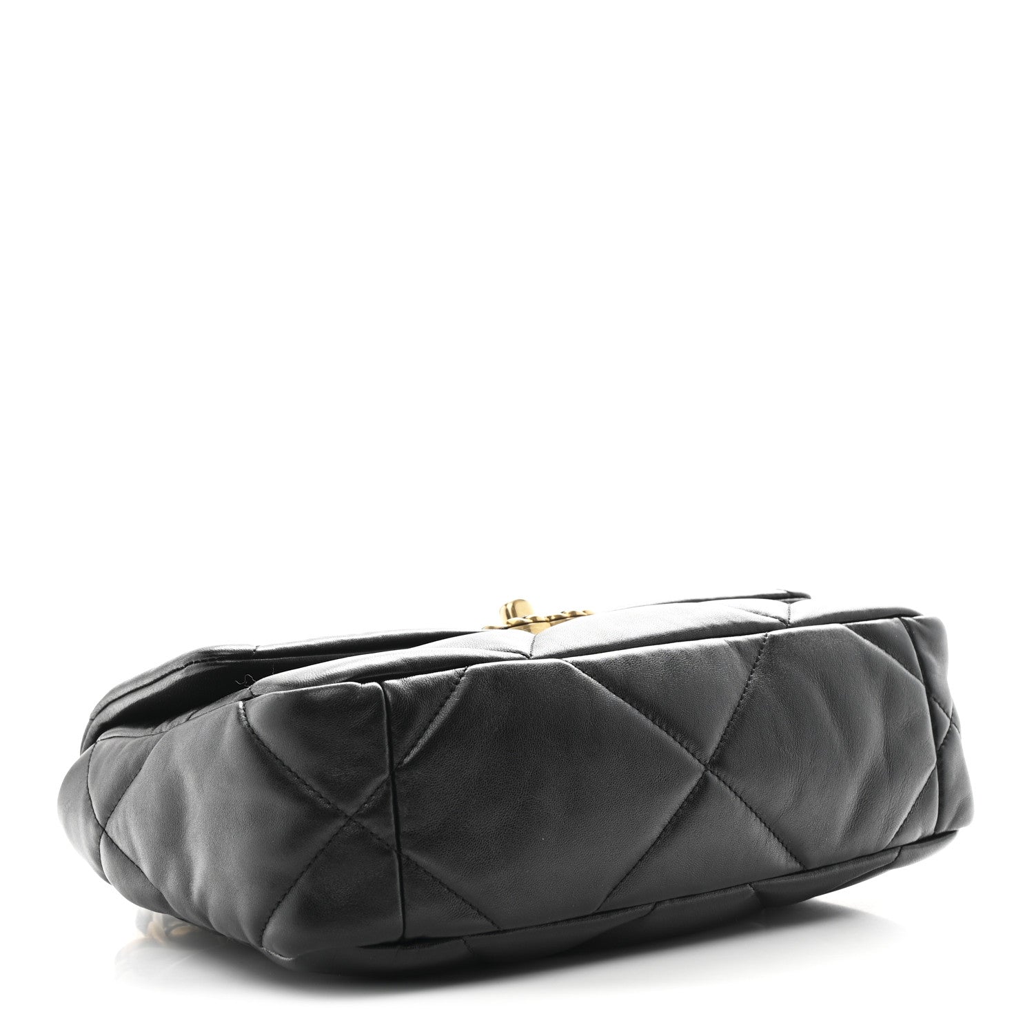 Lambskin Quilted Medium CHNL 19 Flap Black