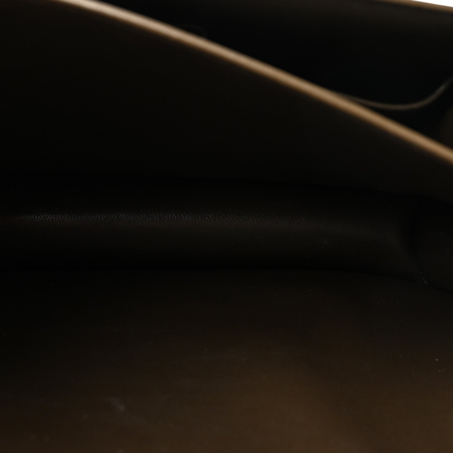 Liege Calfskin Medium Classic Box Flap Bag Souris