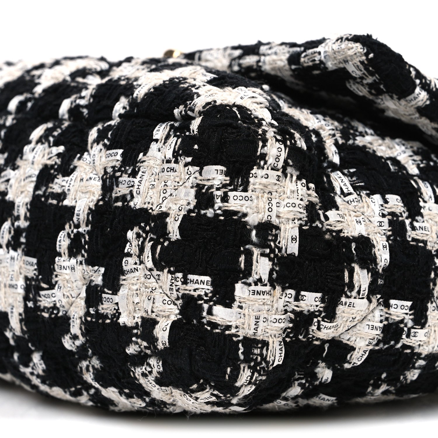 Tweed Quilted Large CHNL 19 Flap Black Ecru White