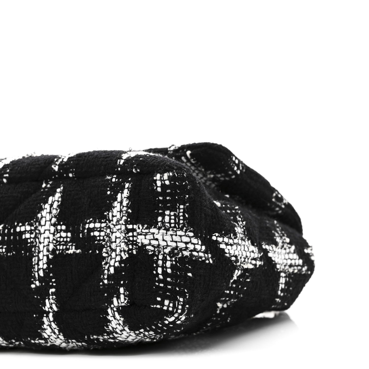 Tweed Quilted Large CHNL 19 Flap Black White