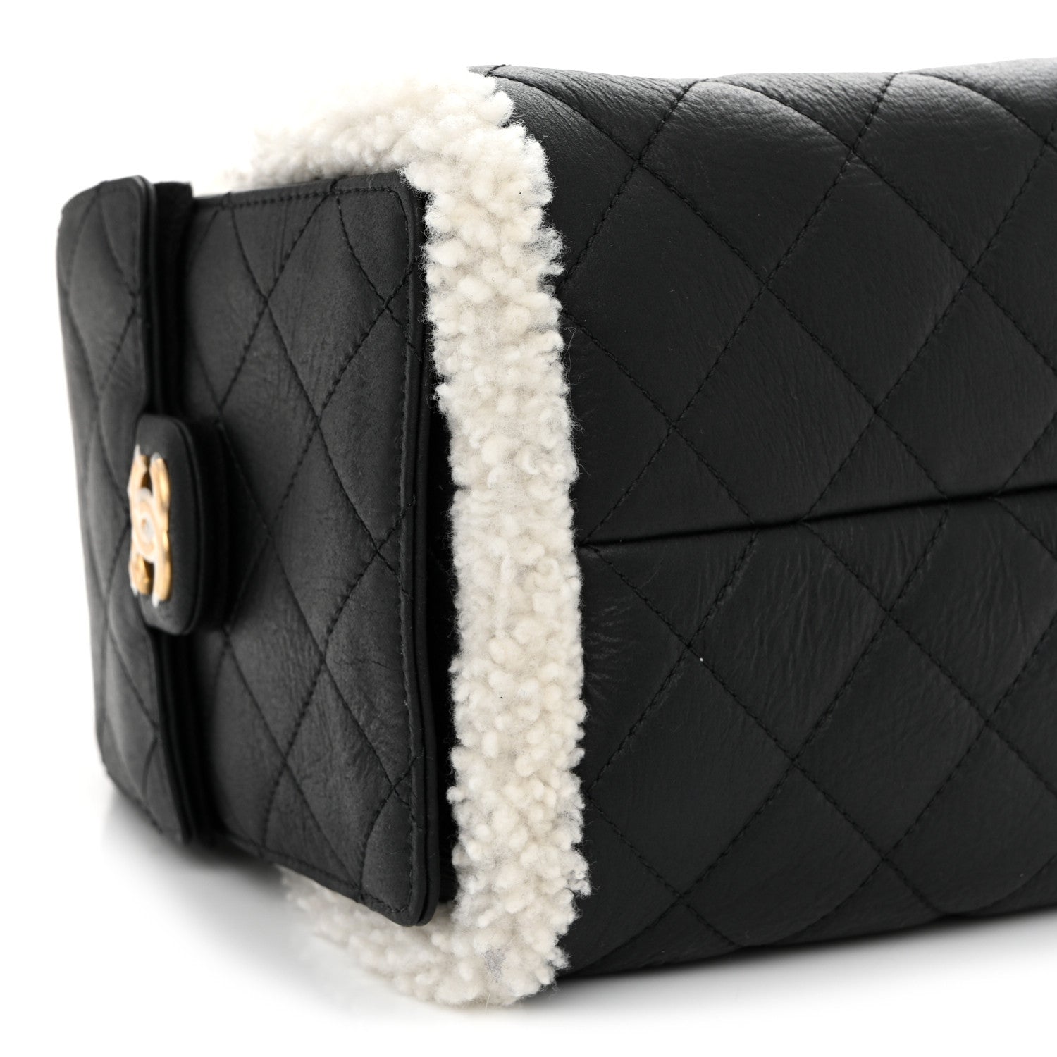 Crumpled Sheepskin Shearling Quilted Small CHNL 25 Handbag Black White