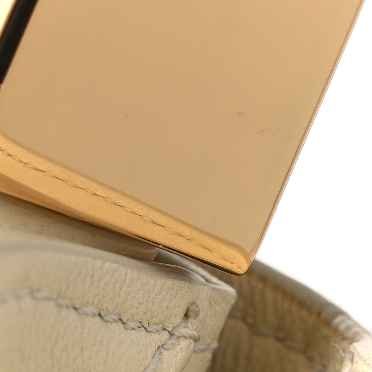 Smooth Calfskin La Petite Pochette Rond Carre Light Ivory