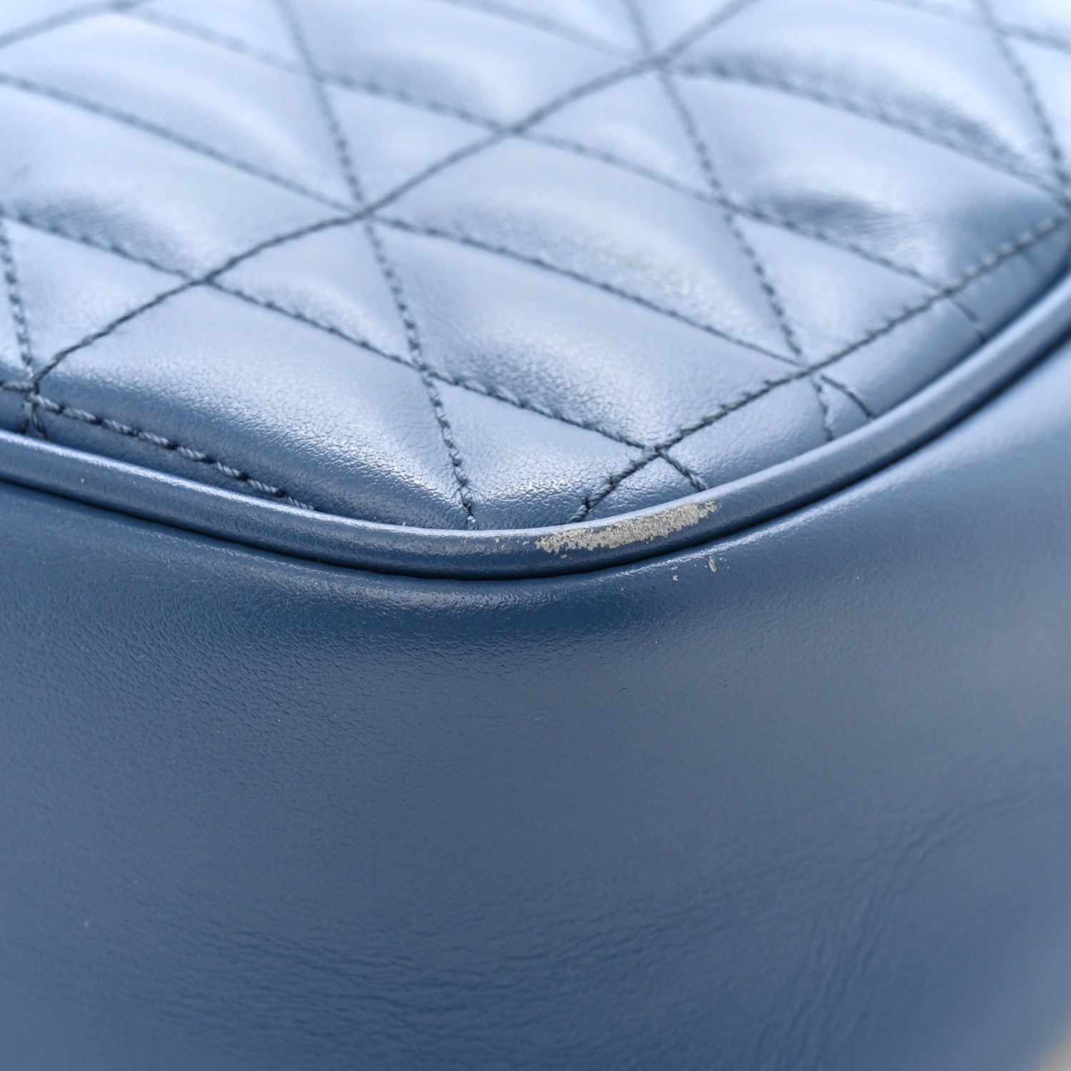 Calfskin Matelasse Aria Small GG Marmont Chain Shoulder Bag Clear Blue