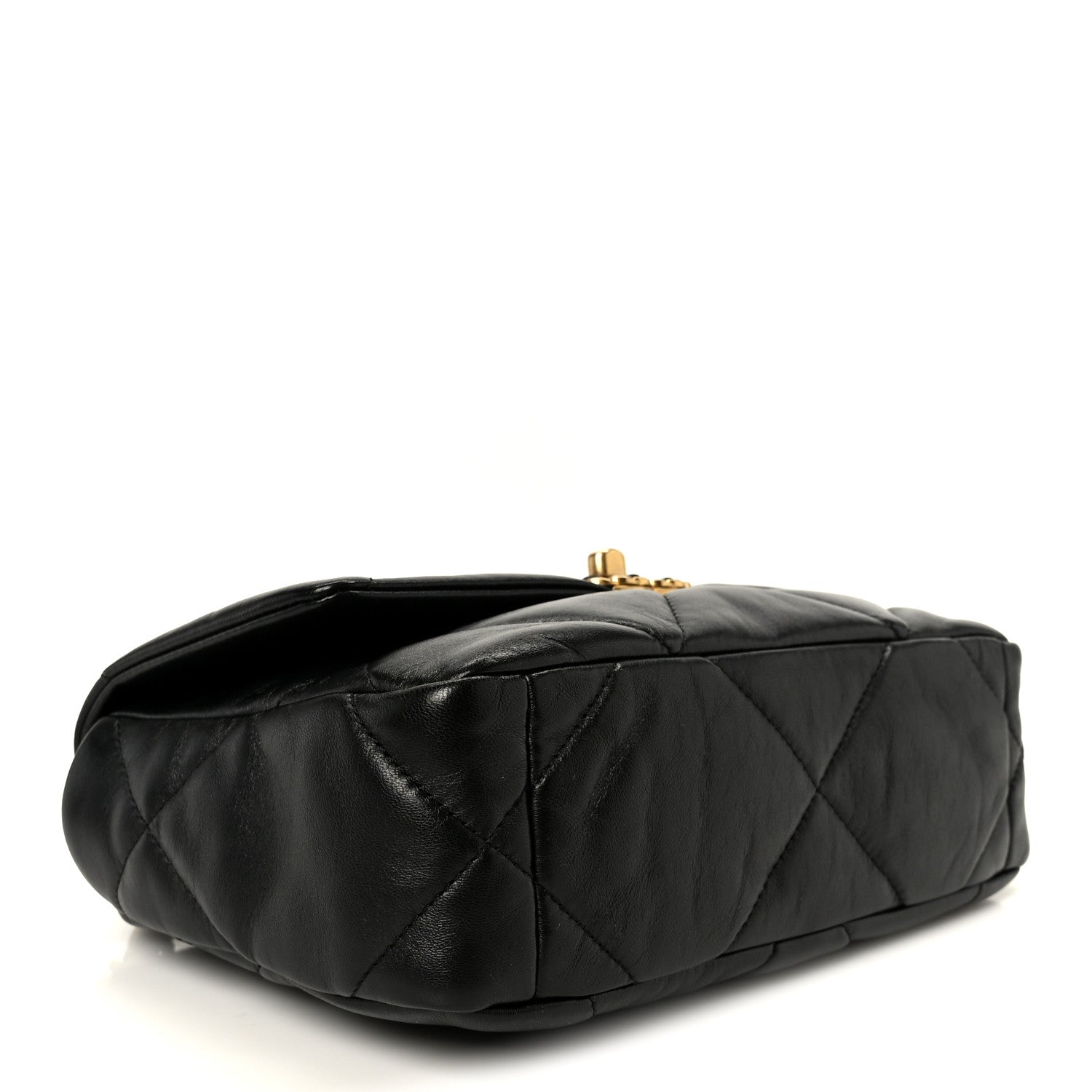 Lambskin Quilted Medium CHNL 19 Flap Black